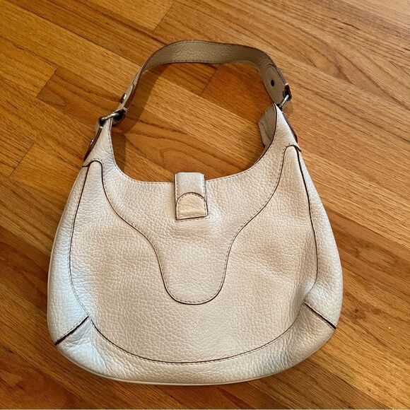 Michael kors pebble leather cream color shoulder bag - Picture 2 of 8